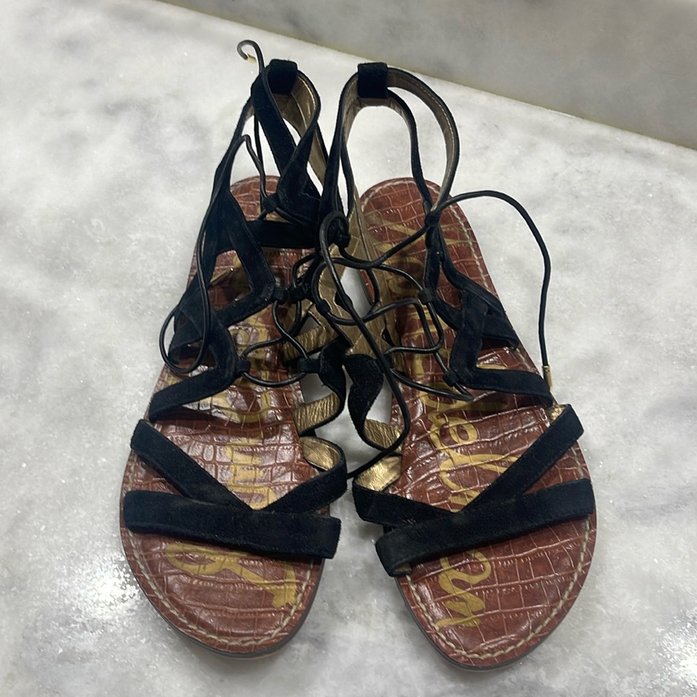 Sam Edelman lace up sandals in black. Size 10.